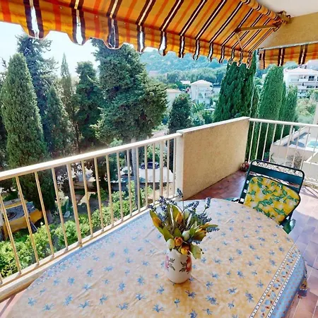 1fr - Grand 3p Avec Terrasse Et Parking *